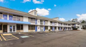 Motel-6 Lagrange Ga - Image 3
