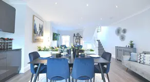 Waterloo Hub Residences - Image 2
