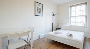APlaceToStay Central London Apartment, Zone 1 CAR - Image 2