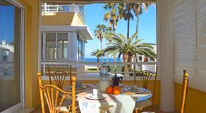Vidunderlige og hyggelig lejlighed  med fælles pool i Denia, på Costa Blanca, Spanien med plads til 6 personer - Image 4