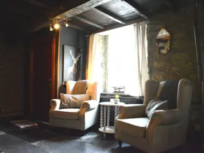 Vintage Holiday Home in Vencimont with Terrace - Image 3
