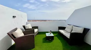 Bungalow mit Meerblick und Gemeinschaftspool - Image 2