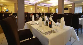Hotel Camelot - Image 5