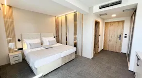 Hotel Branch - Image 2