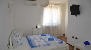 Apartments Bertok - Image 2