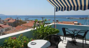 Zorbas Hotel - Image 5
