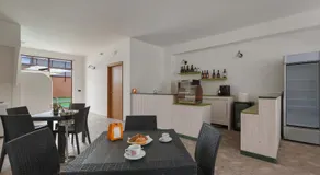 Joy Home Apartments - Image 3