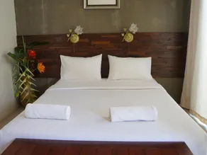 Paanpuanplace Resort - Image 2
