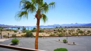 Island Inn - Image 5