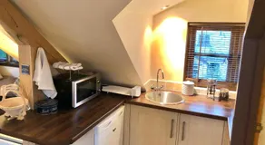 Greencourt Loft - The Cotswold Way, Stroud - Image 5