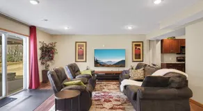 Charming 3-bedroom 1 bath basement nook with backyard view and gazebo - Image 2