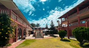 Suite Hotel Romanos - Image 3