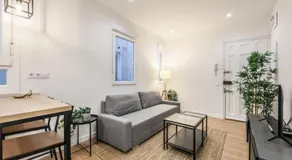 MyHouseSpain - Glamour y confort cerca del Retiro - Image 4