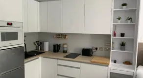 CP High floor luxury studio - Image 4
