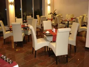 Grand Hotel Dream Main City Center - Image 5