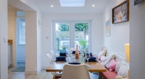 Taliesin - 5 Bedroom Holiday Home - Tenby - Image 4