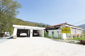 Cheongdo Gangbyeon Dolgorae Pension - Image 4