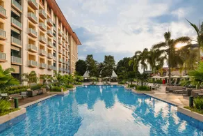 Resorts World Sentosa - Hotel Ora - Image 4