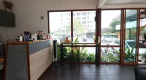 DD Place - Image 5