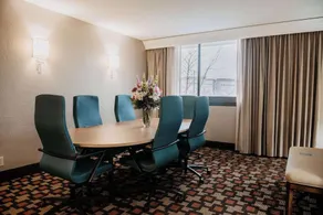 Best Western Plus Capitol Ridge - Image 5