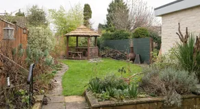 Churchill House - Two Bedrooms - Street Parking - Garden - Image 5