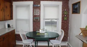 Budget Cozy Home - Image 3