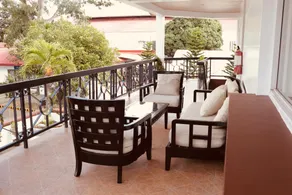 AMALFI718 HOTEL - Image 3