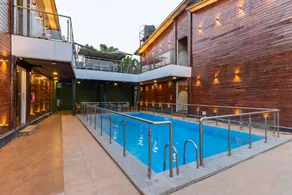 Amara Oceanfront Resort & Club Baga - Image 5