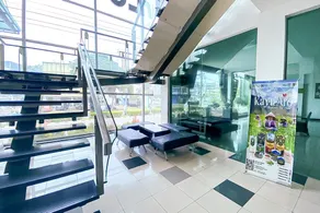 Urbanview Hotel Cosmo Jambi - Image 5