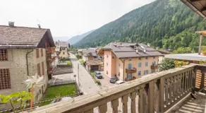 Villa Monari Apartment Morning Sunlight - Image 4
