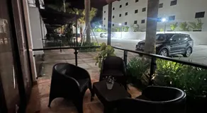 New Beachfront at Sunset Apartments 3 Bedroom 2 Bath Gym Pool PS5 - Image 4