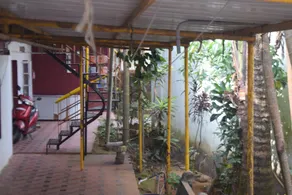 Wood House Home Stay Valparai - Image 3