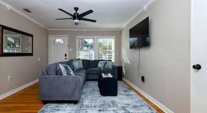 Cozy 4BR Family Home Near Texas Tech Campus - Image 2