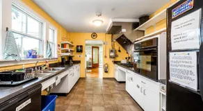 HI Hyannis Hostel - Image 3