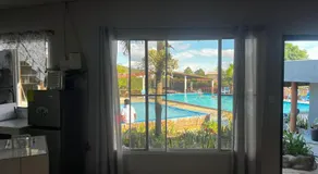 Isabella Hostel and Pool - Image 5