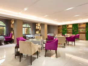 Lavande Hotel Yueyang East High-speed Railway Station Walmart - Image 4