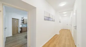 Central City Rooms by Home2 - Image 3