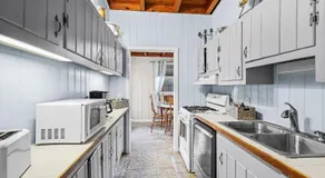 Drackett House by Whiskey Properties - Image 3