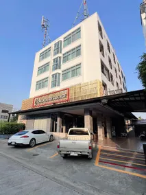 ลาดพร้าว 93 - Image 4
