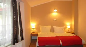 Hotel Pod Platanami - Image 2
