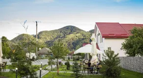 Pensiunea Lavanda, Piatra-Neamț - Image 4