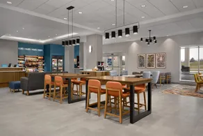 Hampton Inn by Hilton Dexter - Image 4