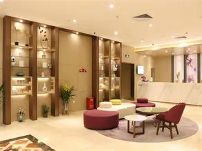 Lavande Hotel Dongguan Houjie Exhibition Center Shanmei Metro Station - Image 2