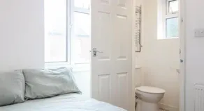Cosy flat in city Centre - Image 5