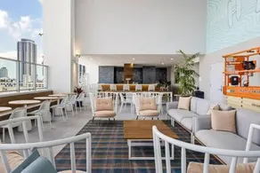 Heart of downtown Miami Studio POOL & GYM - Image 4