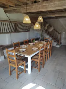 spacious cottage with stunning views of the Morvan - Image 3
