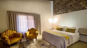 Centurion Guest House and Lodge - Image 2
