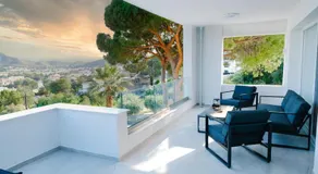 Aquarama Suites - Image 3