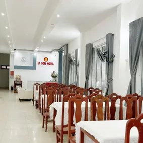 Khách Sạn Tuyết Linh Lý Sơn - Image 4