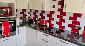 Double room available - Image 3